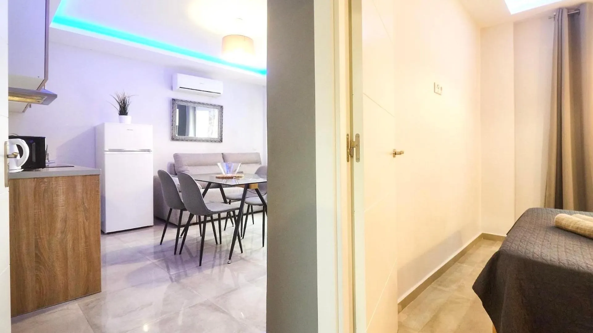 Apartment Luxury Suites Fuengirola